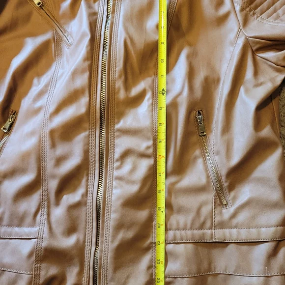 NWOT SIZE 2X. WOMENS JACKET WITH DETACHABLE HOOD - Picture 15 of 16